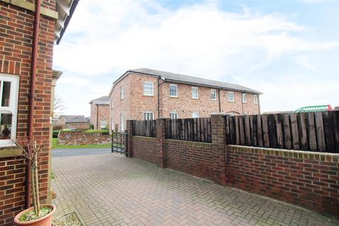 14 Bellingham Close, Thirsk, YO7 1FX