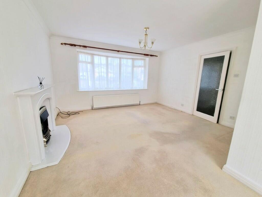 Maple Road, Bridlington, YO16 2 bed detached bungalow for sale £215,000