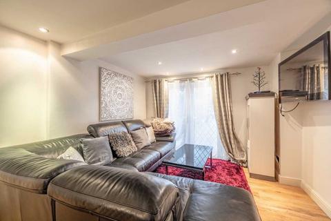 Twyneham Pinewood Green, Iver, SL0 0QG