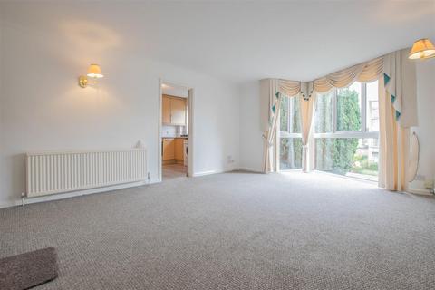 2 bedroom apartment for sale, Park View, Hoddesdon EN11