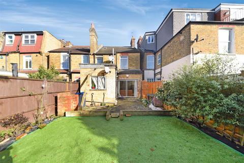 3 bedroom house for sale, Clive Road, Colliers Wood SW19