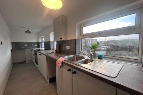 3 bedroom end of terrace house for sale, Tong Lane, Bacup