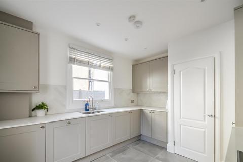 3 bedroom end of terrace house to rent - Alexandra Road, Southend-On-Sea SS1