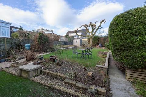 61 Cleviston Park, Llangennech, Llanelli, SA14 9UP