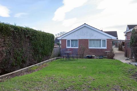 61 Cleviston Park, Llangennech, Llanelli, SA14 9UP