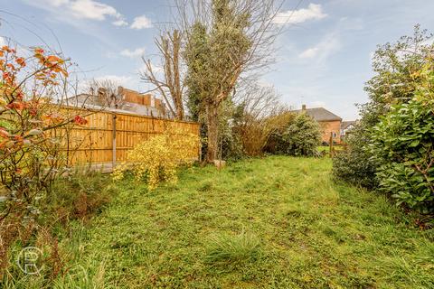 63 Hillyard Road, London, W7 1BJ
