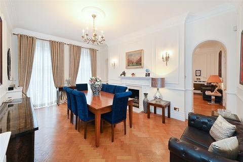 4 bedroom apartment for sale - Albert Hall Mansions, Kensington Gore, London, SW7