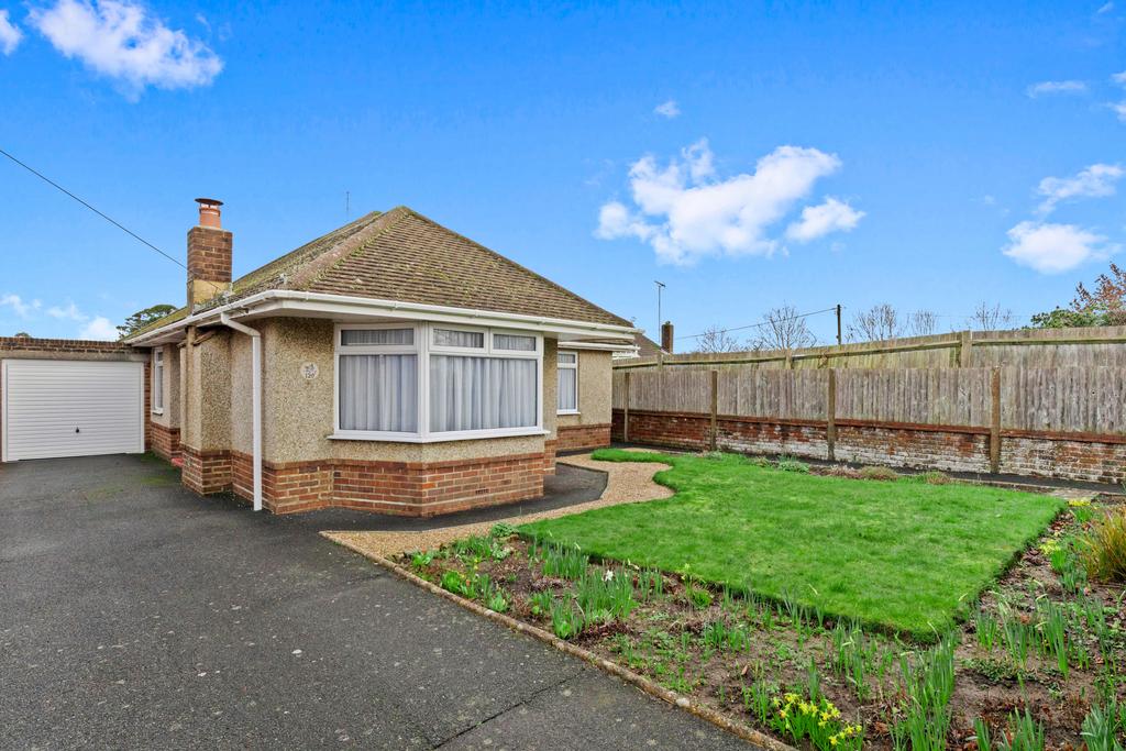 Grand Avenue, Hassocks, West Sussex... 3 bed detached bungalow for sale £575,000