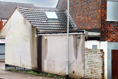 1 bedroom terraced bungalow for sale, London Road, Newcastle