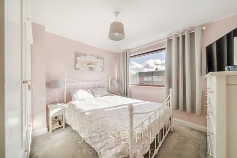 101 Leggatt Drive, Bramford, Ipswich, IP8 4EY