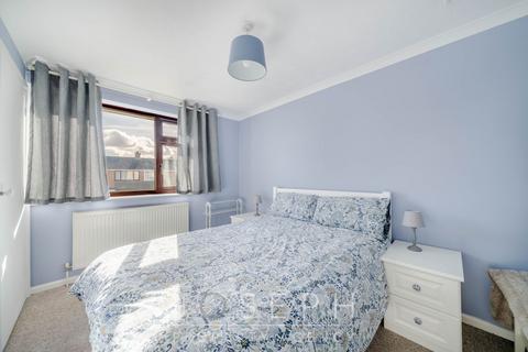 101 Leggatt Drive, Bramford, Ipswich, IP8 4EY