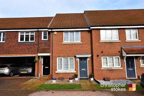 2 bedroom terraced house to rent, Aldermere Avenue, Cheshunt, Waltham Cross, Hertfordshire, EN8 0FF