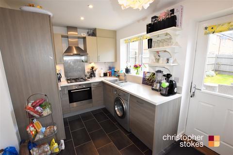 2 bedroom terraced house to rent, Aldermere Avenue, Cheshunt, Waltham Cross, Hertfordshire, EN8 0FF