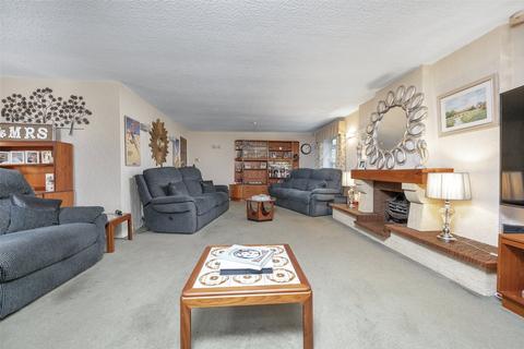 4 bedroom detached bungalow for sale, Melton Road, Rearsby, Leicester