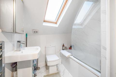 41b Salford Road, London, SW2 4BL