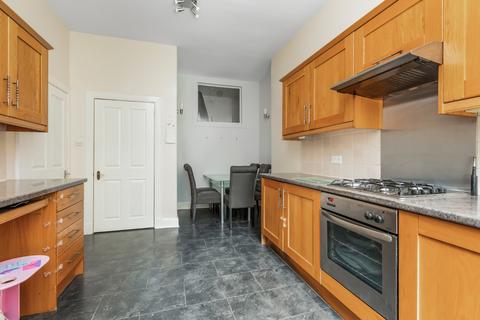 2 bedroom flat for sale, 4A Meadowbank Terrace , Edinburgh EH8