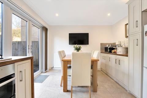 41 Ash Close, Uppingham, Oakham, LE15 9PJ