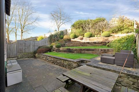 41 Ash Close, Uppingham, Oakham, LE15 9PJ