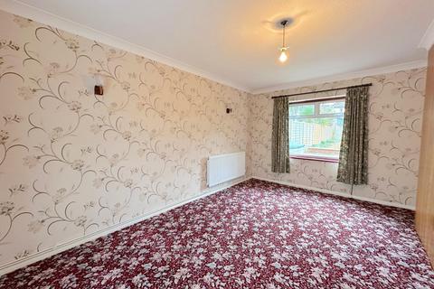 3 bedroom semi-detached house for sale, Hawthorne Road, Wolverhampton WV11