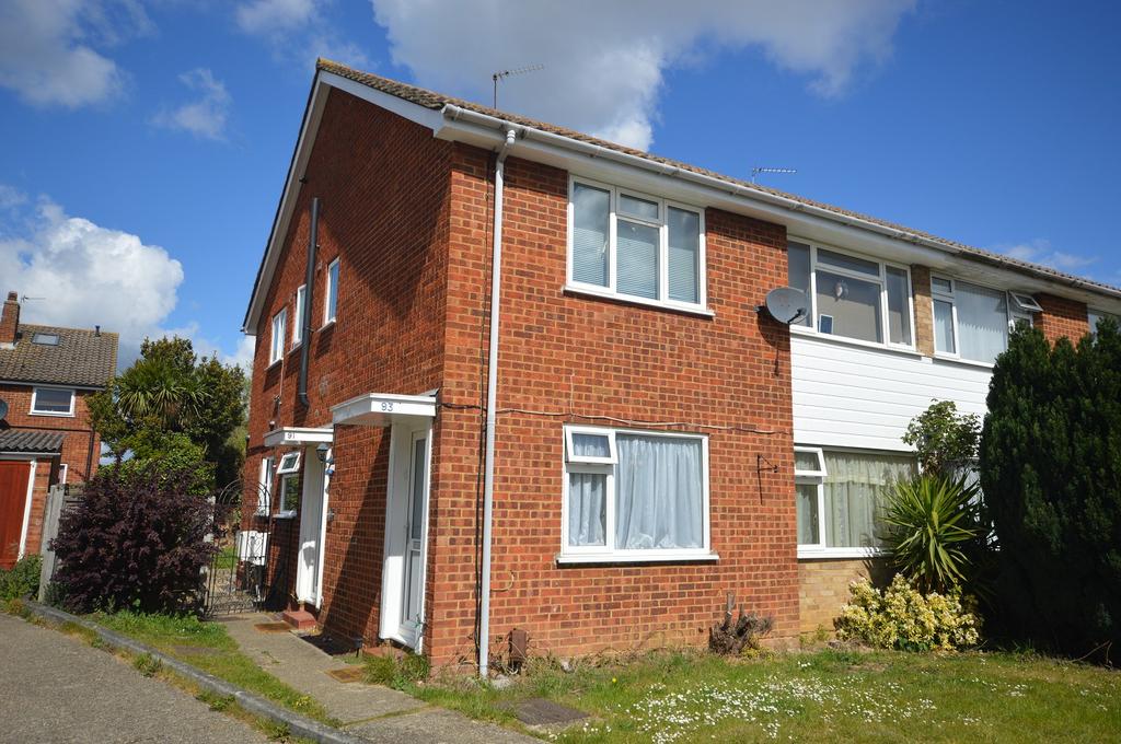 Epsom KT19 2 bed maisonette - £1,500 pcm (£346 pw)