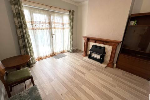 10 Worcester Road, Willenhall, WV13 2RZ