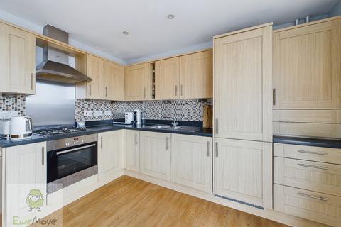 10 Glimmer Way, Wainscott, Rochester, ME3 8FL