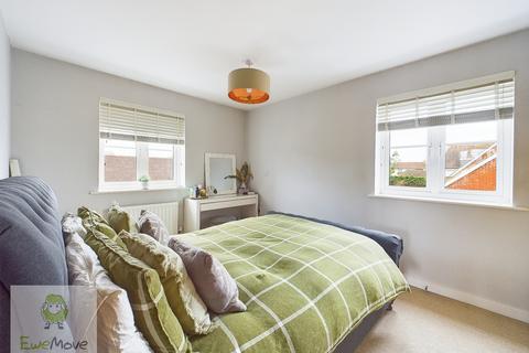 10 Glimmer Way, Wainscott, Rochester, ME3 8FL