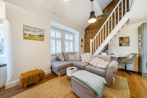 24a Glenthorne Road, Kingston Upon Thames, KT1 2UB