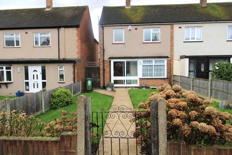 3 bedroom semi-detached house for sale, The Rodings, Upminster RM14