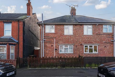 3 bedroom semi-detached house for sale, Vere Street, Lincoln, Lincolnshire, LN1