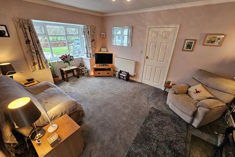 3 bedroom bungalow for sale, Delamere Street,  Winsford, CW7