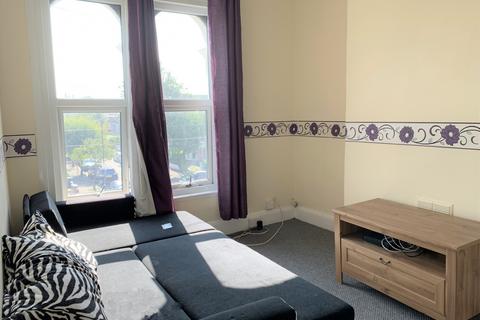 2 bedroom flat for sale - Mosslea Road, Penge, SE20