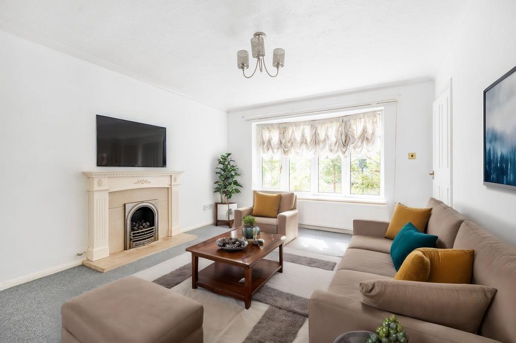 Newton Street, Newton St. Faith 4 bed semidetached house for sale £270,000