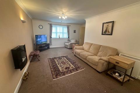 2 bedroom flat for sale, Dorman Close Preston PR2 2BG