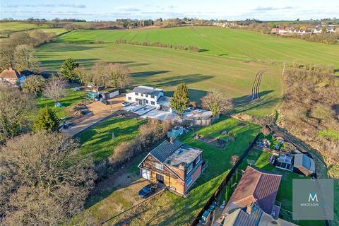 3 bedroom detached house for sale, Stapleford Abbotts, Romford RM4