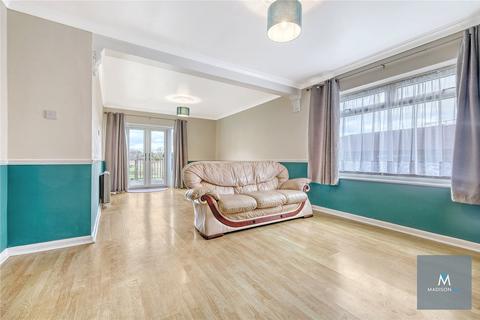 3 bedroom detached house for sale, Bournebridge Lane, Romford RM4