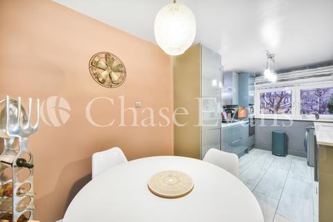 53a Glengall Grove, London, E14 3NE
