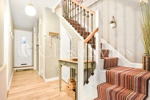 53a Glengall Grove, London, E14 3NE