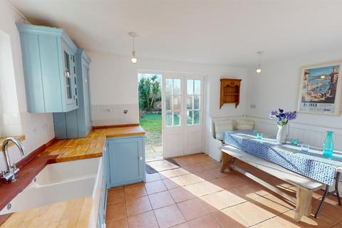 2 bedroom terraced house for sale, Lanuthnoe Estate, St Erth Hill, Hayle TR27