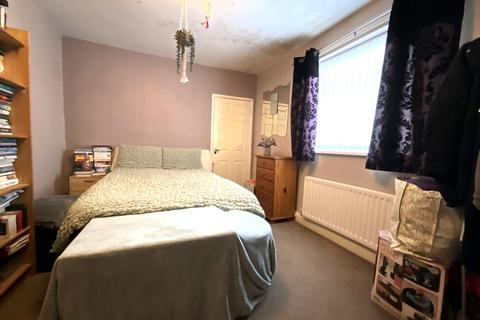 2 bedroom ground floor flat for sale, Shrewsbury Terrace, South Shields, NE33
