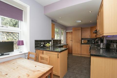 5 bedroom semi-detached house for sale - Copthall Gardens, Folkestone, CT20