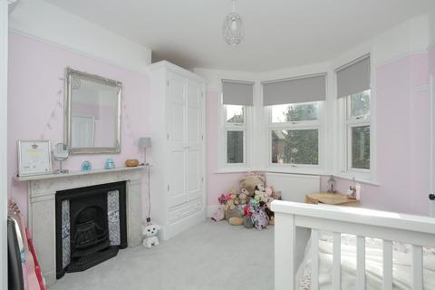 1 Copthall Gardens, Folkestone, CT20 1HF