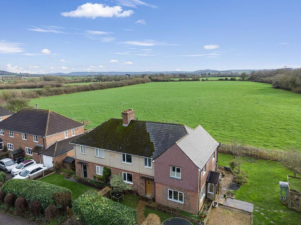 Hewish Farm Cottages, Bradford Abbas... 4 bed semidetached house for