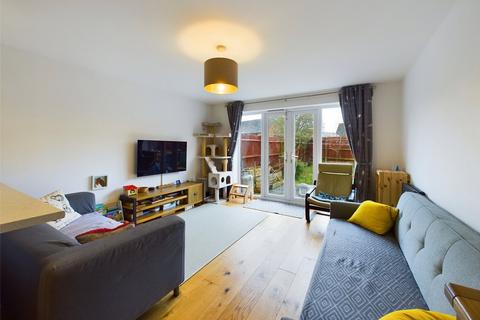 33 Cardinal Drive, Tuffley, Gloucester, GL4 0UW