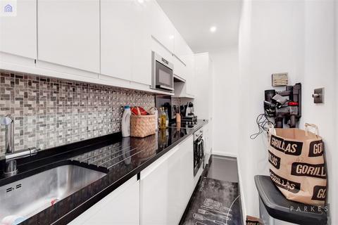 1 bedroom apartment to rent, Rodney Court, Maida Vale, London, W9