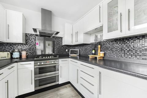 79 Dursley Road, London, SE3 8PG