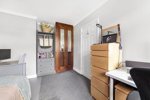 79 Dursley Road, London, SE3 8PG