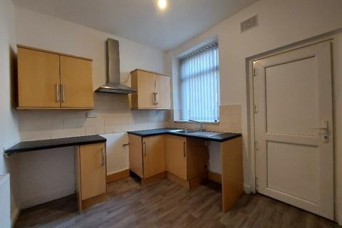 2 bedroom terraced house to rent, Kime Street, Burnley BB12