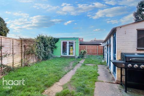 12 Snowdon Crescent, Hayes, UB3 1RJ