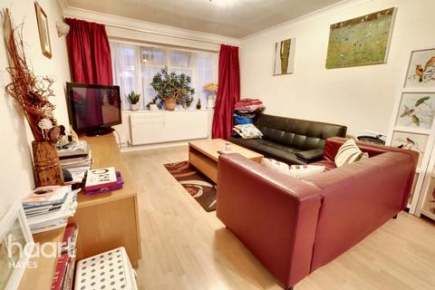 12 Snowdon Crescent, Hayes, UB3 1RJ